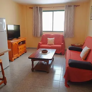 https://apartamento-nahjey.in-canary-islands.com